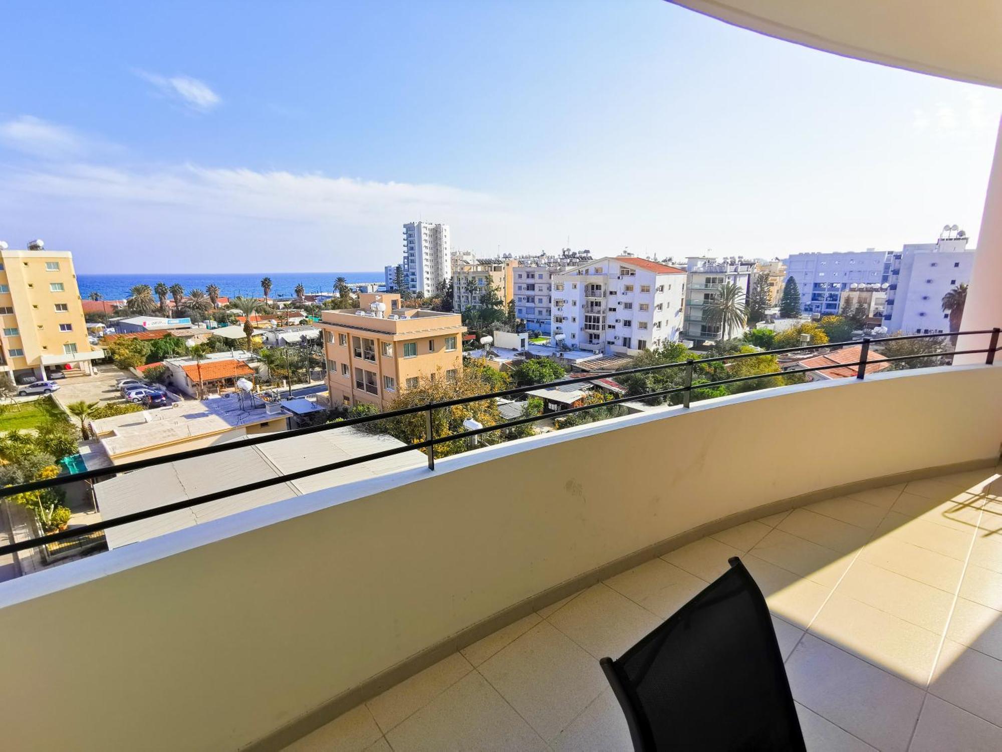 License To Chill Apartment Ларнака Екстер'єр фото